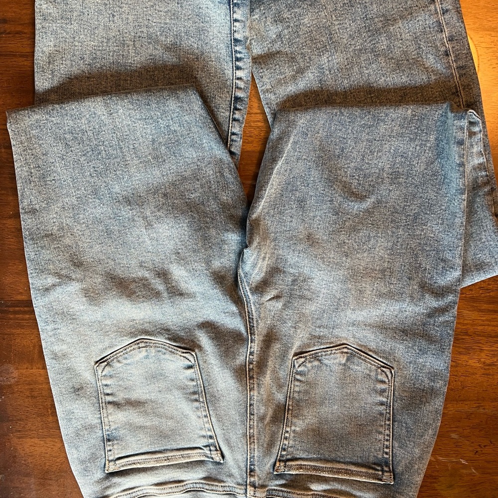 Good American Jeans 👖 - Picture 2 of 7